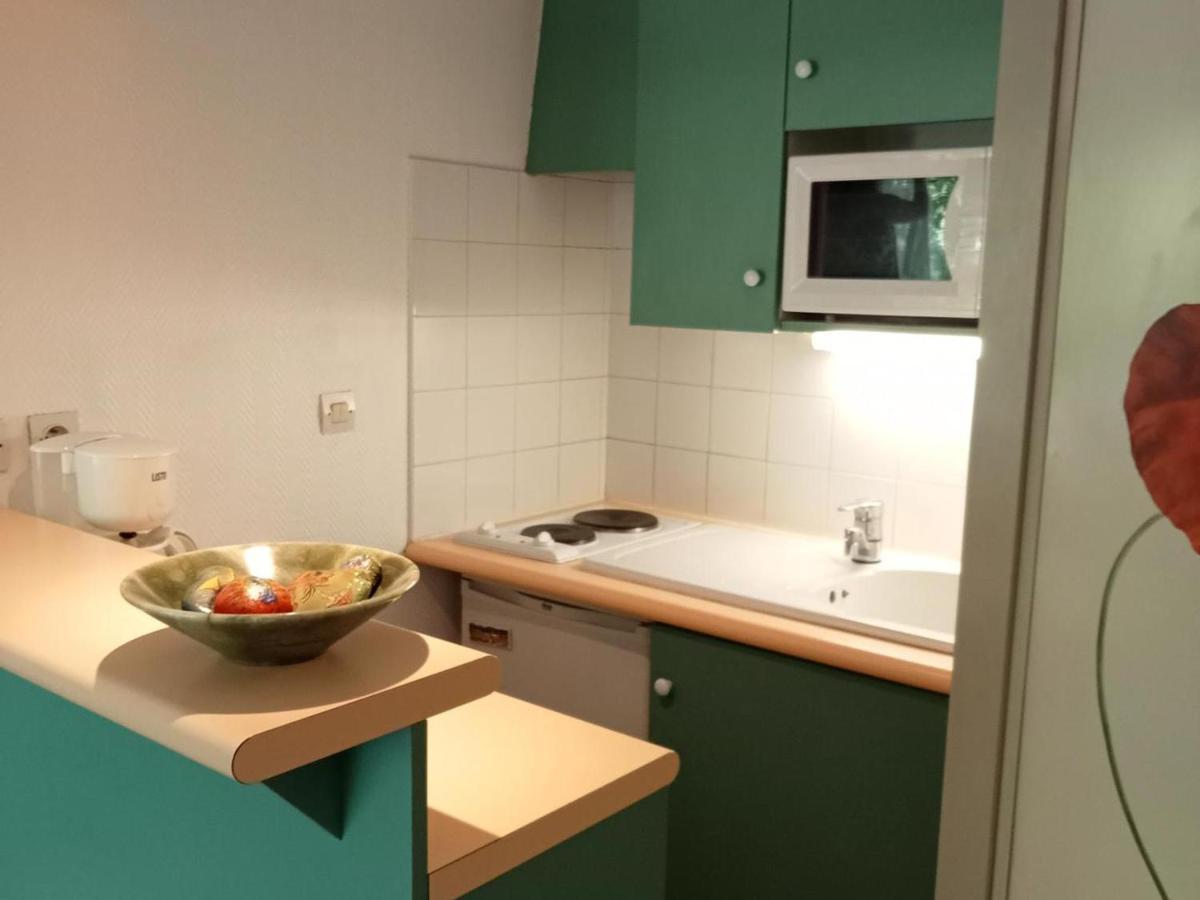 Appartement La Rochelle, 1 pièce, 2 personnes - FR-1-551-25 La Rochelle  Extérieur photo